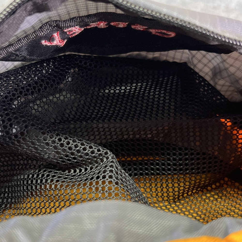 Osprey Stratos 24 Backpack Large Orange Gray Ventilated Hiking Pack Trail - Picture 8 of 15
